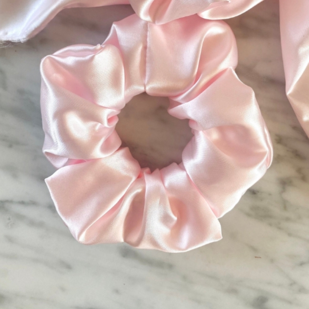 Silk Scrunchie - Picture 2 of 2